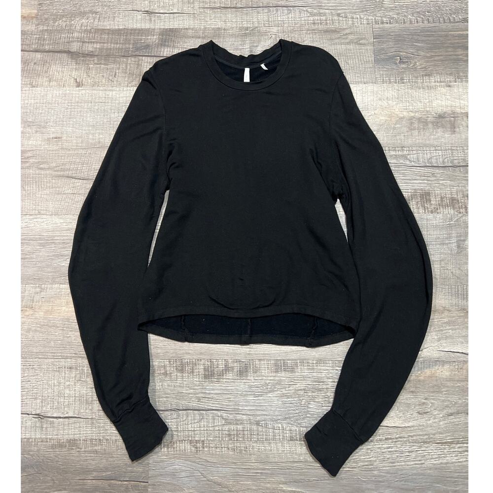 Aritzia Babaton Size Medium Extra Long Sleeve Casual Crew Neck Sweatshirt‎ Black